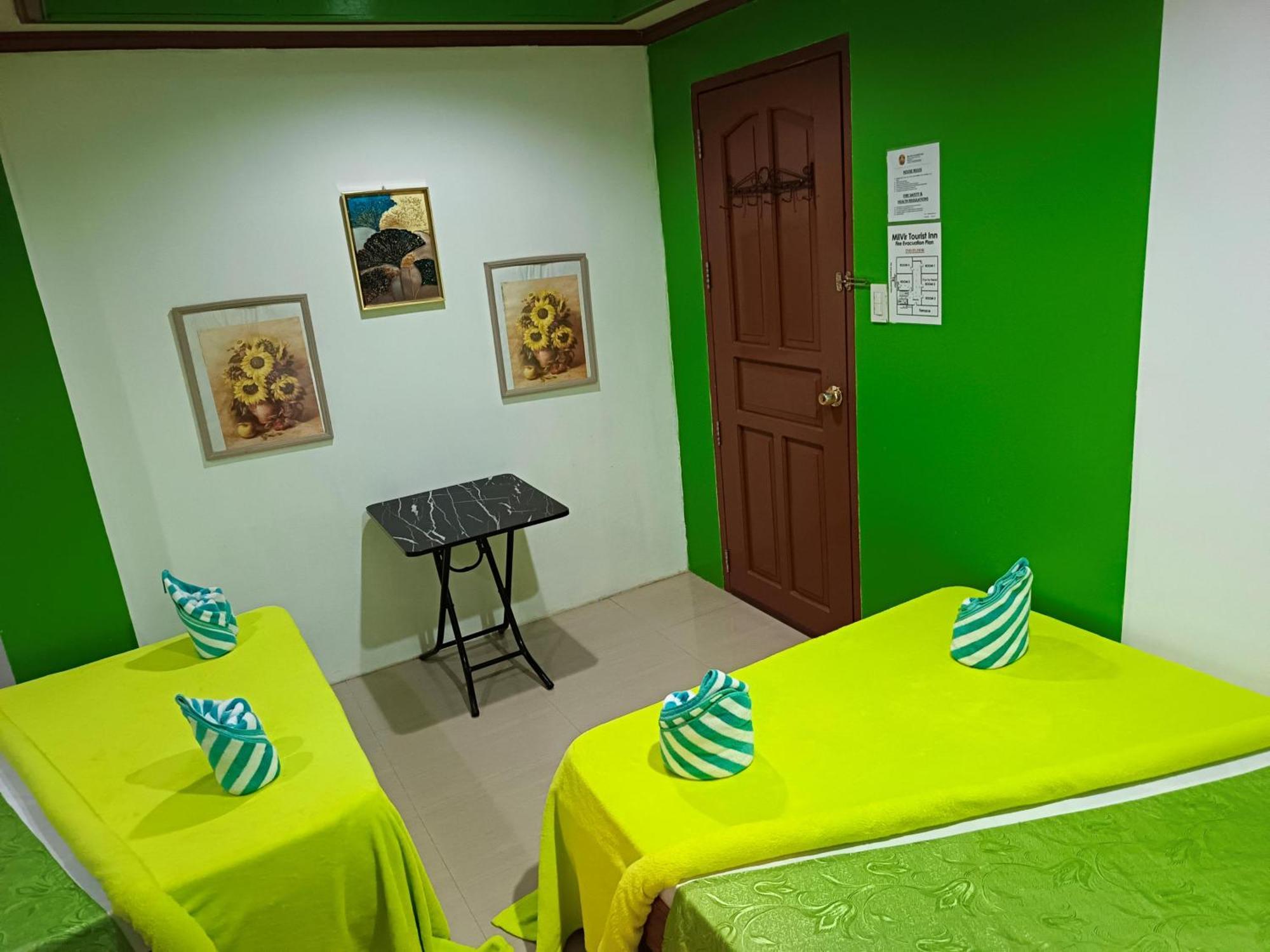 Milvir Tourist Inn El Nido Exterior photo